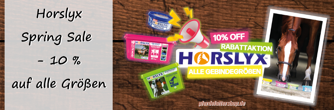 Verschiedene Horslyx Produkte im Sale und Foto von einem Pferd, dass Horslyx frisst